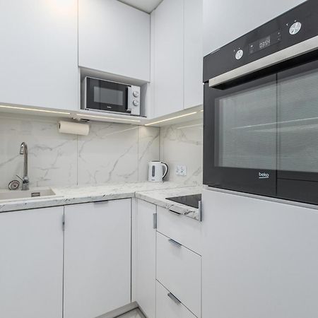 Jana Pawla II 20 A By Homeprime Varşovia Exterior foto